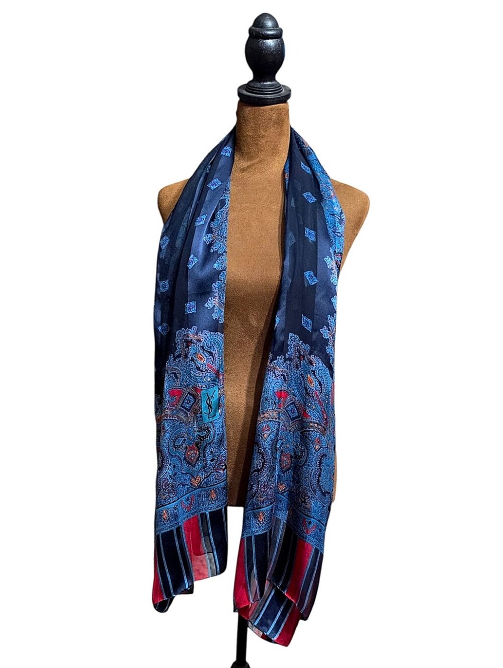 YVES SAINT LAURENT SCARF - Picture 15 of 15